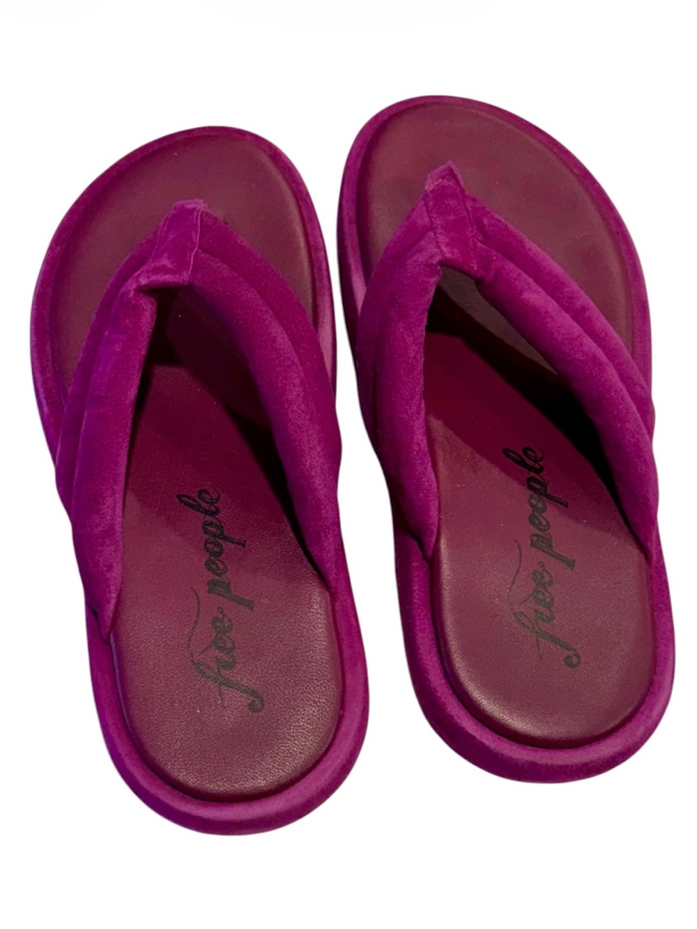 Free People Wonderland Vibrant Magenta Suede Thong Sandals - Size: 36.5/US 6.5 - Picture 3 of 6